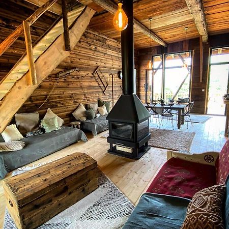 Authentique Grange Savoyarde Villa Албие-Монрон Екстериор снимка