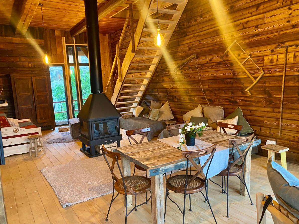 Authentique Grange Savoyarde Villa Албие-Монрон Екстериор снимка