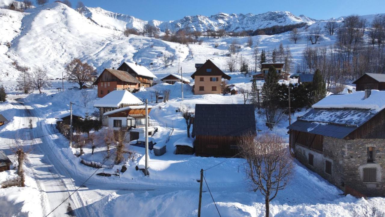 Authentique Grange Savoyarde Villa Албие-Монрон Екстериор снимка